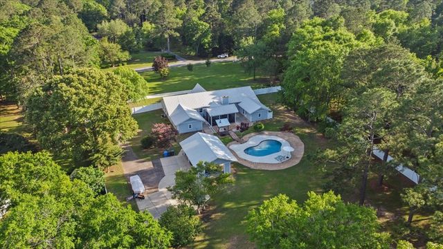 10 Harrington Lane, Dothan, AL 36305