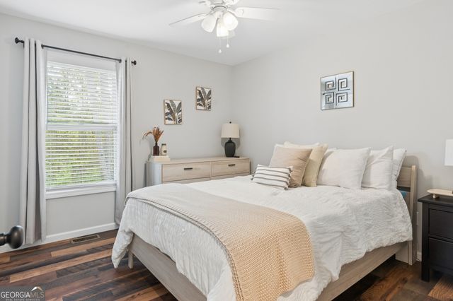 241 White Pine Drive, Fair Play, SC 29643