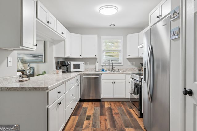 241 White Pine Drive, Fair Play, SC 29643