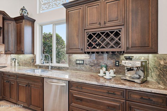 1080 W Titleist Drive, Oro Valley, AZ 85755