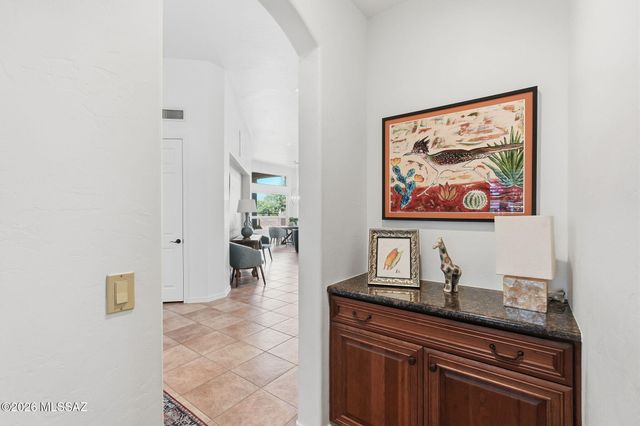 1080 W Titleist Drive, Oro Valley, AZ 85755