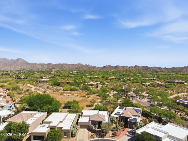 1080 W Titleist Drive, Oro Valley, AZ 85755