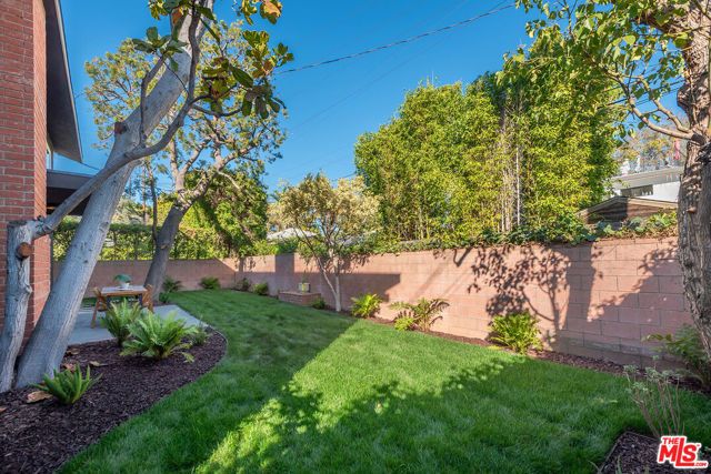 3622 Tilden Avenue, Los Angeles, CA 90034