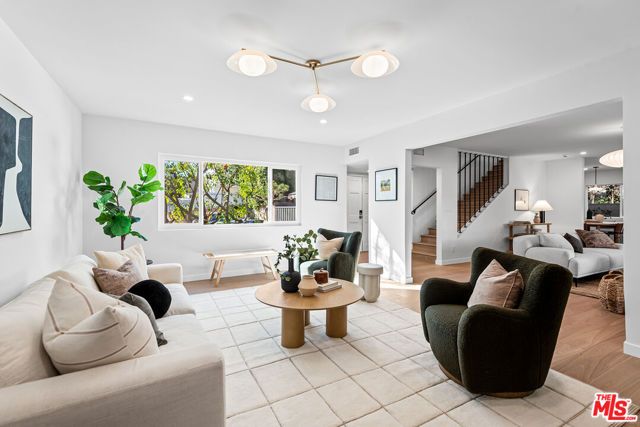 3622 Tilden Avenue, Los Angeles, CA 90034