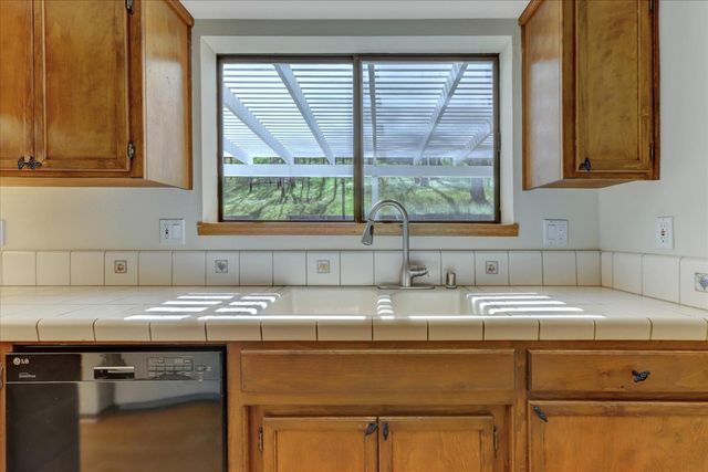 20652 Chaparral Circle, Penn Valley, CA 95946