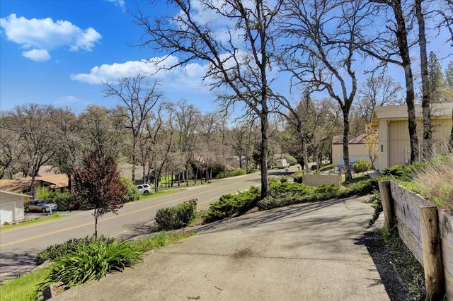 20652 Chaparral Circle, Penn Valley, CA 95946