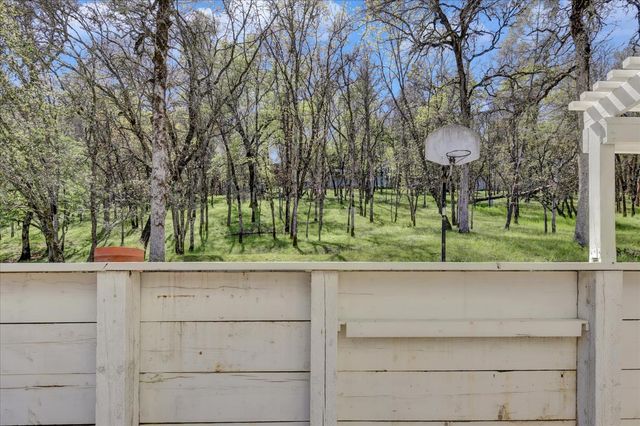 20652 Chaparral Circle, Penn Valley, CA 95946