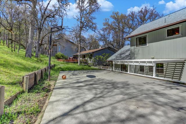 20652 Chaparral Circle, Penn Valley, CA 95946