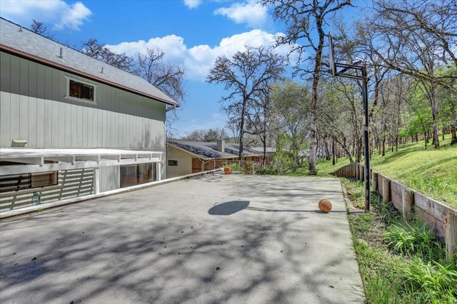 20652 Chaparral Circle, Penn Valley, CA 95946