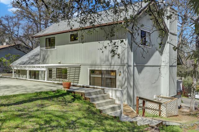 20652 Chaparral Circle, Penn Valley, CA 95946