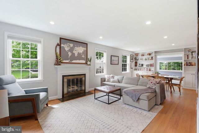 1709 WHITE OAK DR, Silver Spring, MD 20910
