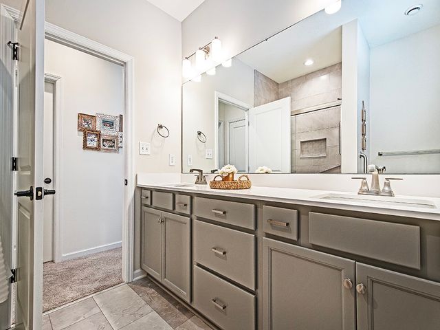 4243 Hawthorn Drive, South Park, PA 15129