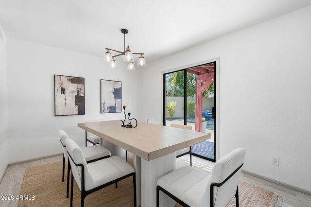 2137 S CATARINA Circle, Mesa, AZ 85202
