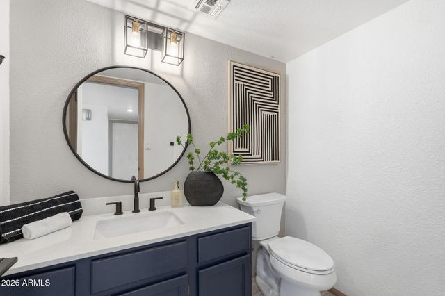 2137 S CATARINA Circle, Mesa, AZ 85202