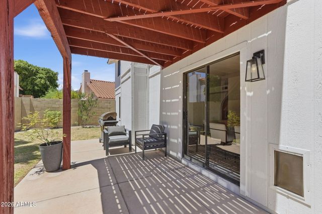 2137 S CATARINA Circle, Mesa, AZ 85202