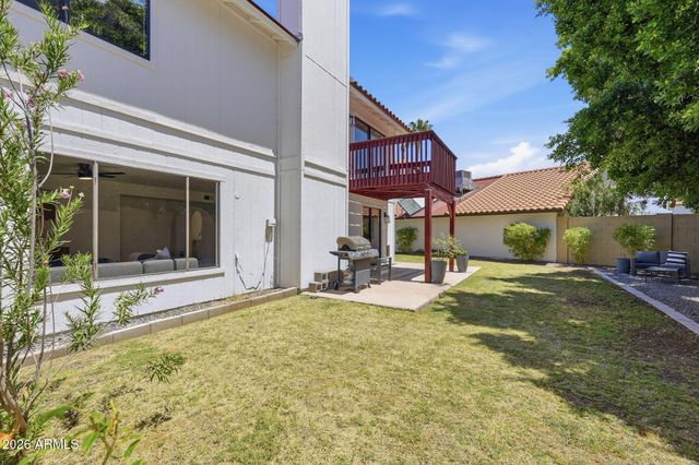 2137 S CATARINA Circle, Mesa, AZ 85202