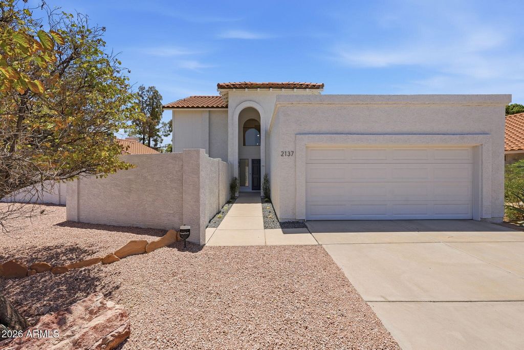 2137 S CATARINA Circle, Mesa, AZ 85202 — photo 3