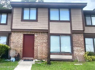 7109 PRESTWICK Circle N, Jacksonville, FL 32244