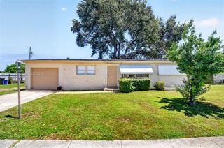 1572 Woodland Avenue, West Palm Beach, FL 33415