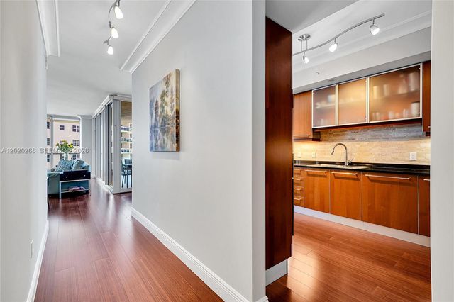 3101 S Ocean Dr 701, Hollywood, FL 33019