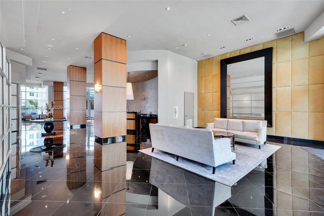 3101 S Ocean Dr 701, Hollywood, FL 33019