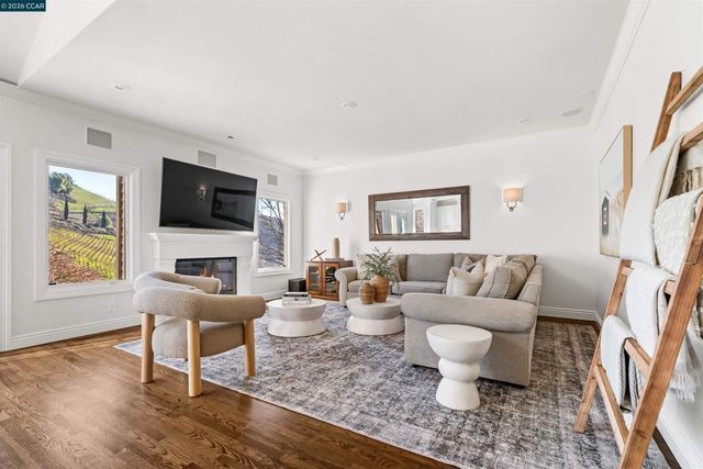 138 Sunhaven Rd, Danville, CA 94506