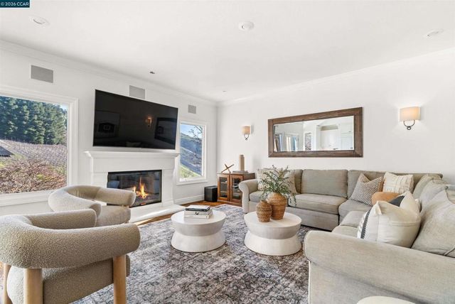 138 Sunhaven Rd, Danville, CA 94506