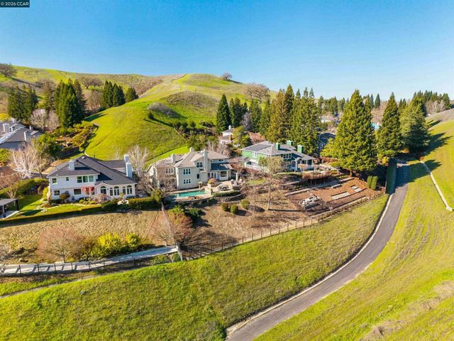 138 Sunhaven Rd, Danville, CA 94506