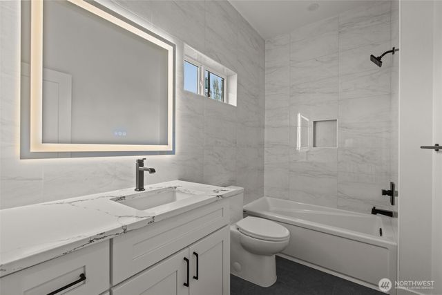 15815 47th Avenue S, Tukwila, WA 98188