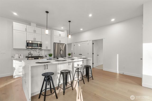 15815 47th Avenue S, Tukwila, WA 98188