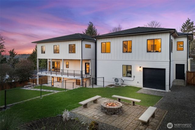 15815 47th Avenue S, Tukwila, WA 98188