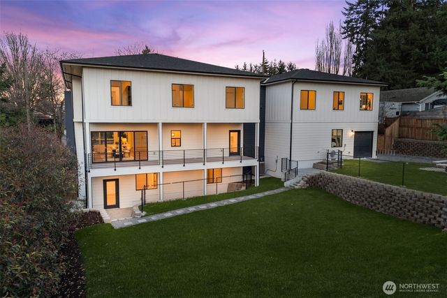 15815 47th Avenue S, Tukwila, WA 98188