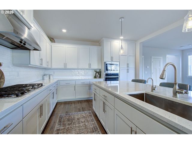 17337 Sw KITE Ln, Beaverton, OR 97007