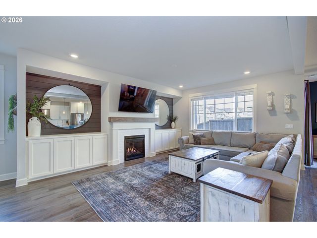 17337 Sw KITE Ln, Beaverton, OR 97007