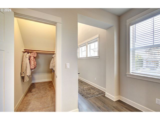 17337 Sw KITE Ln, Beaverton, OR 97007