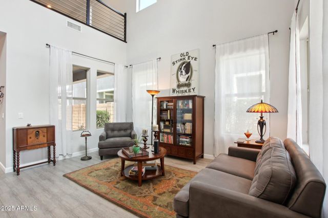 2942 E Appaloosa Road, Gilbert, AZ 85296