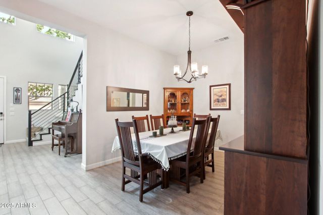 2942 E Appaloosa Road, Gilbert, AZ 85296