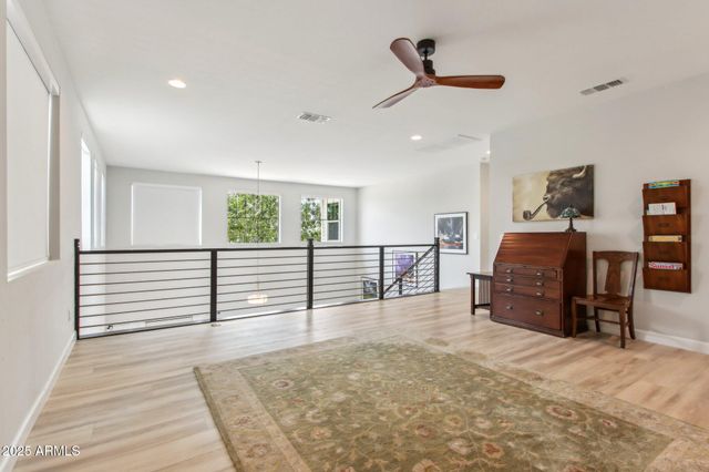 2942 E Appaloosa Road, Gilbert, AZ 85296