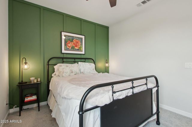 2942 E Appaloosa Road, Gilbert, AZ 85296