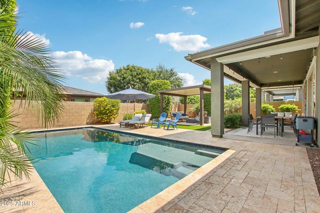 2942 E Appaloosa Road, Gilbert, AZ 85296