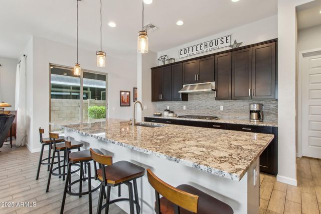 2942 E Appaloosa Road, Gilbert, AZ 85296