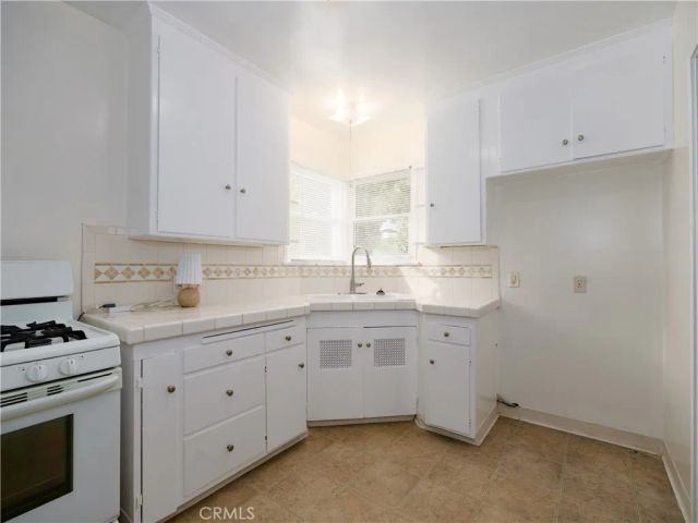 1510 N Maple, Burbank, CA 91505