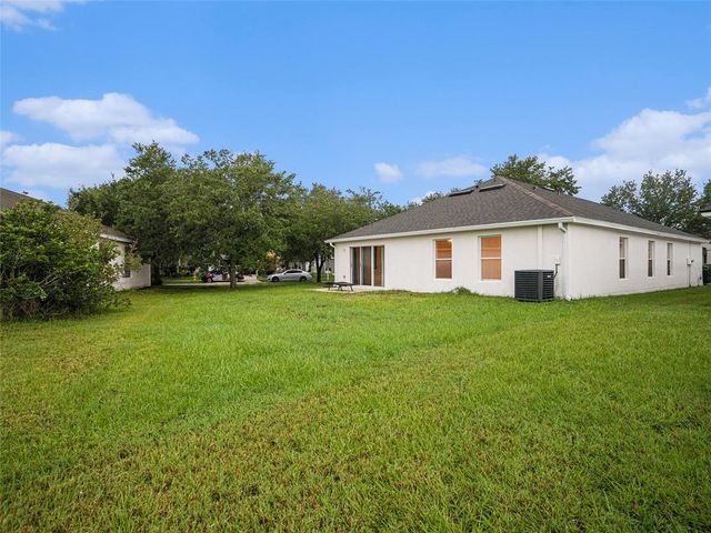 11440 MISTY ISLE LANE, Riverview, FL 33579