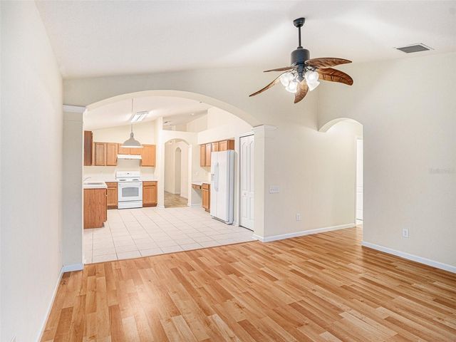 11440 MISTY ISLE LANE, Riverview, FL 33579