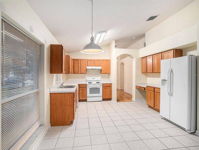 11440 MISTY ISLE LANE, Riverview, FL 33579