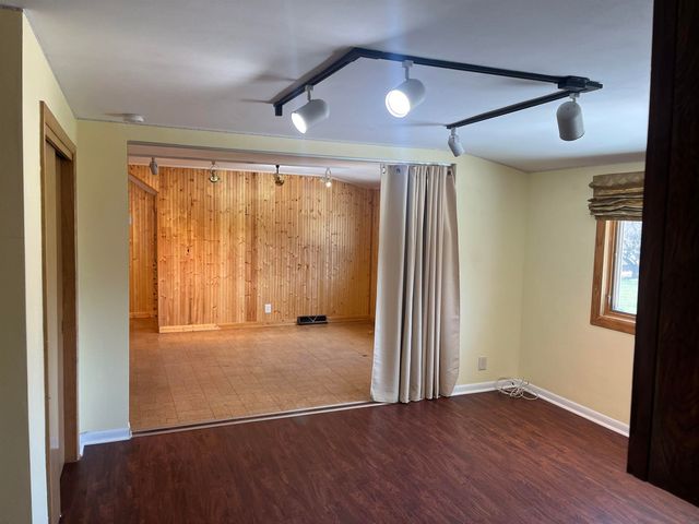 3535 Ansborough Avenue, Waterloo, IA 50701