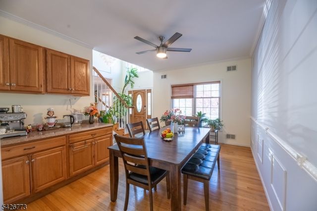 66 Green Valley Dr, Warren Twp., NJ 07059