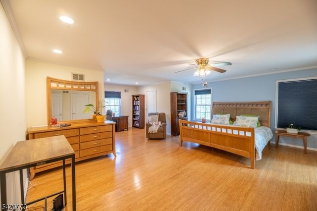 66 Green Valley Dr, Warren Twp., NJ 07059