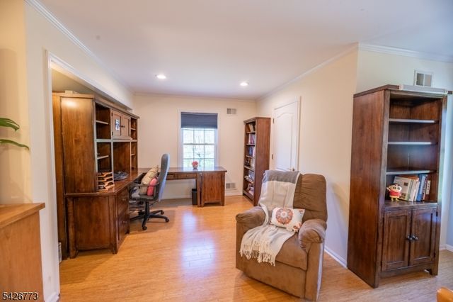 66 Green Valley Dr, Warren Twp., NJ 07059