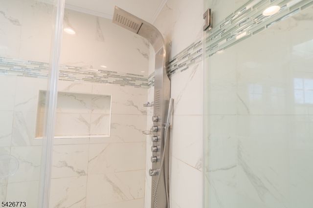 66 Green Valley Dr, Warren Twp., NJ 07059